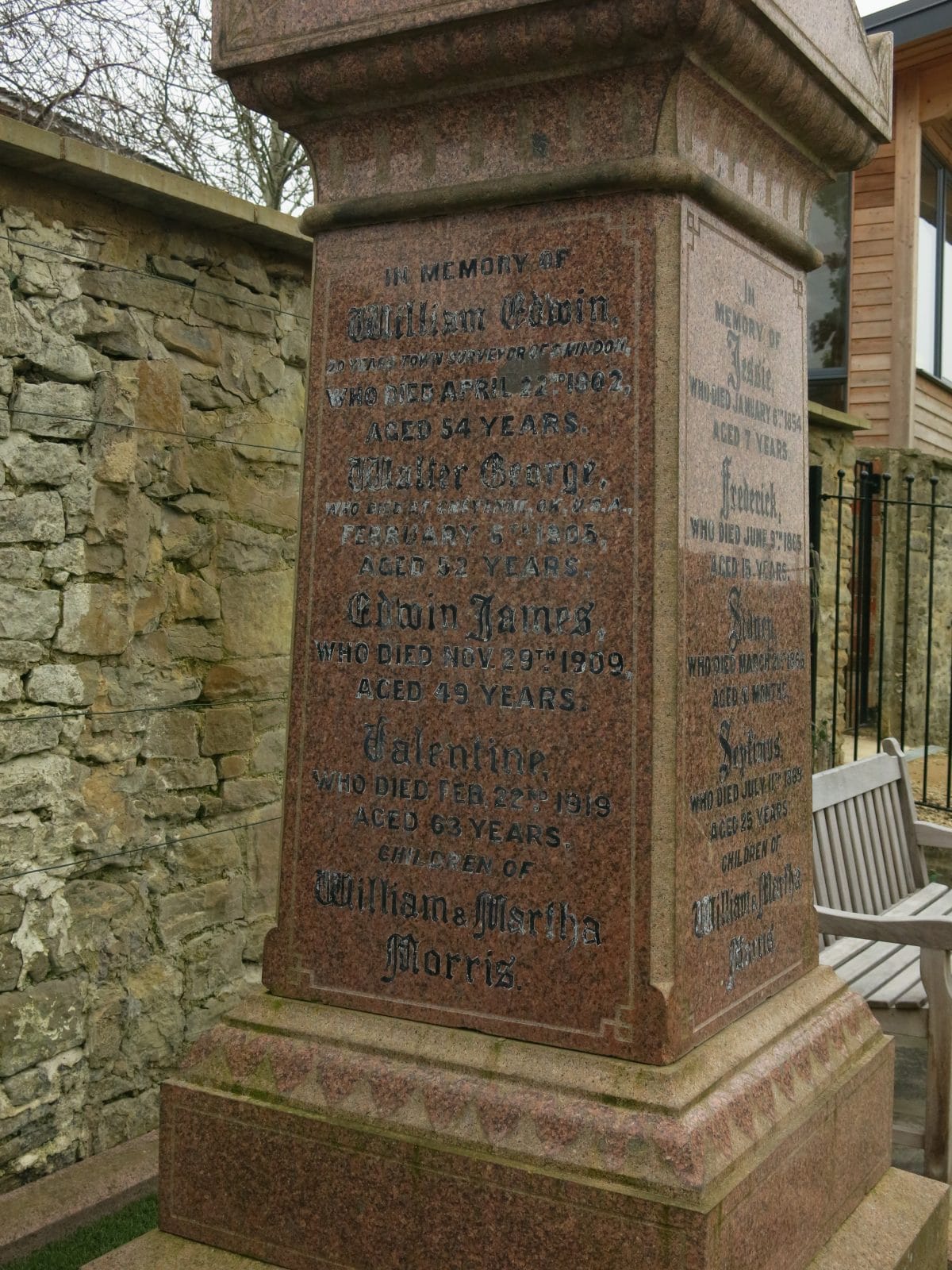 Morris family tombstone