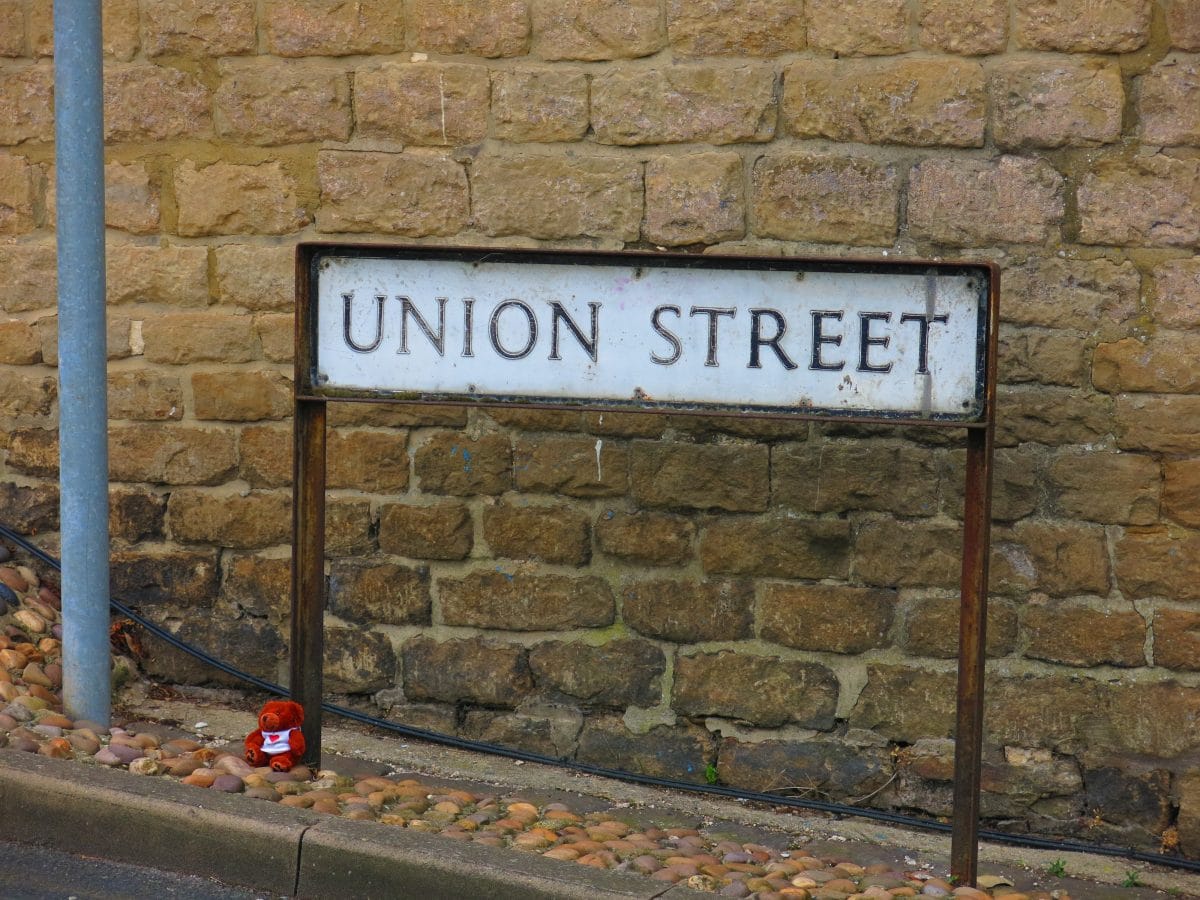 Street sign - Union St Swindon