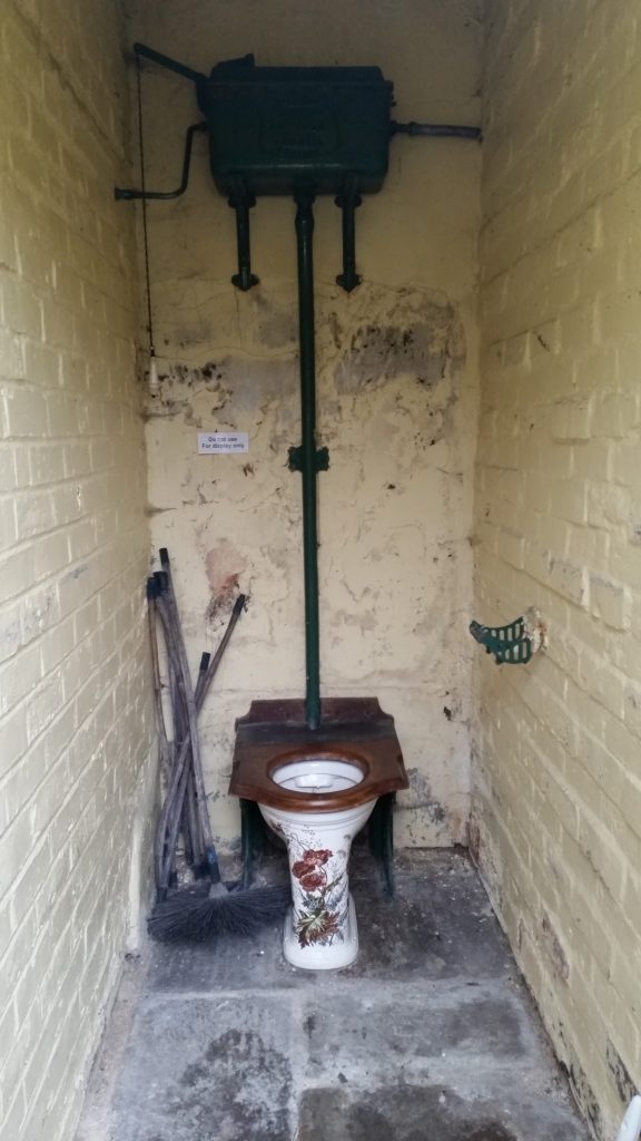 the loo