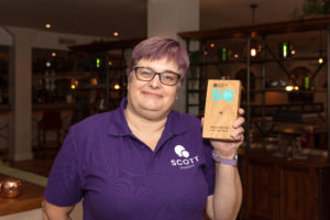 Swindon Journalist Gets PR Award - Fiona Scott with her award