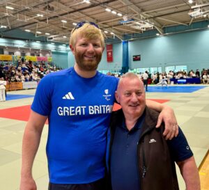 Wiltshire Paralympic Champ Presents Award - Chris and Ricky