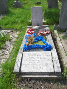 The Starr brother's grave in Radnor Street cemetery Swindon