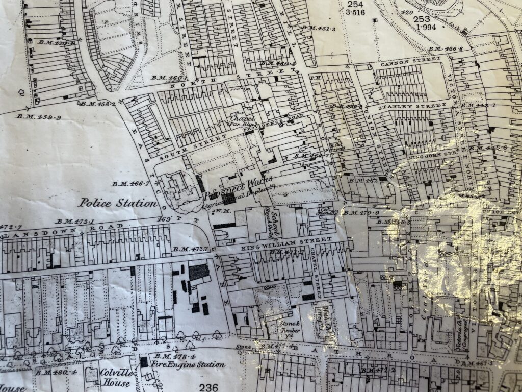 More detailed section of 1886 map showing Victoria Street North