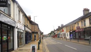 Rodbourne Road looking south