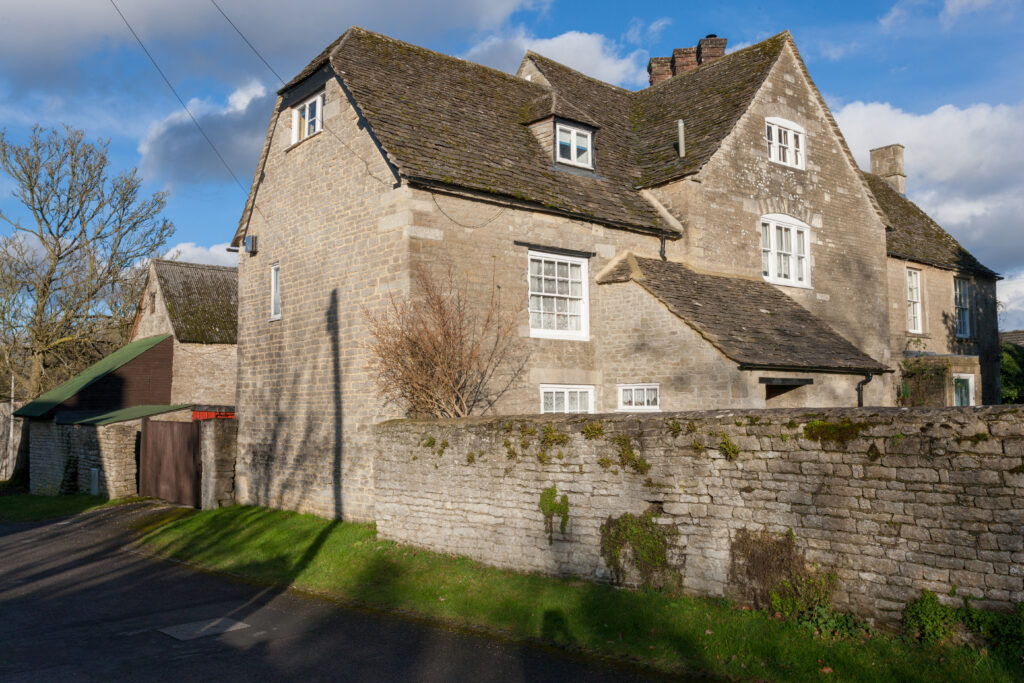 Rodbourne Manor 